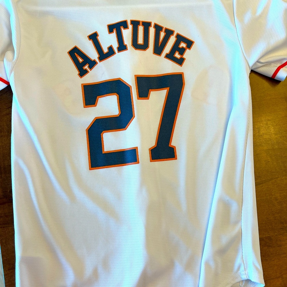 Jose Altuve Houston Astros Jersey. EUC. YM (10/12)
